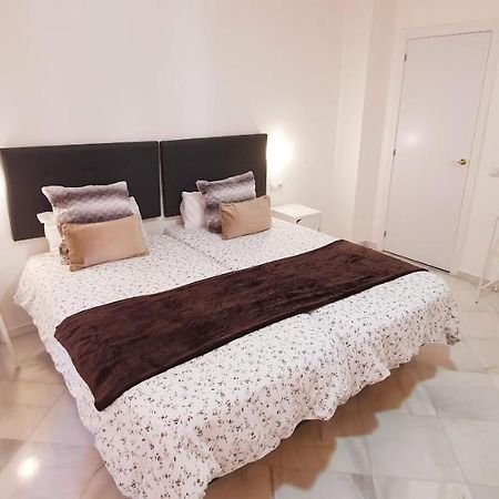 Fan Rooms Duquesa Малага Экстерьер фото