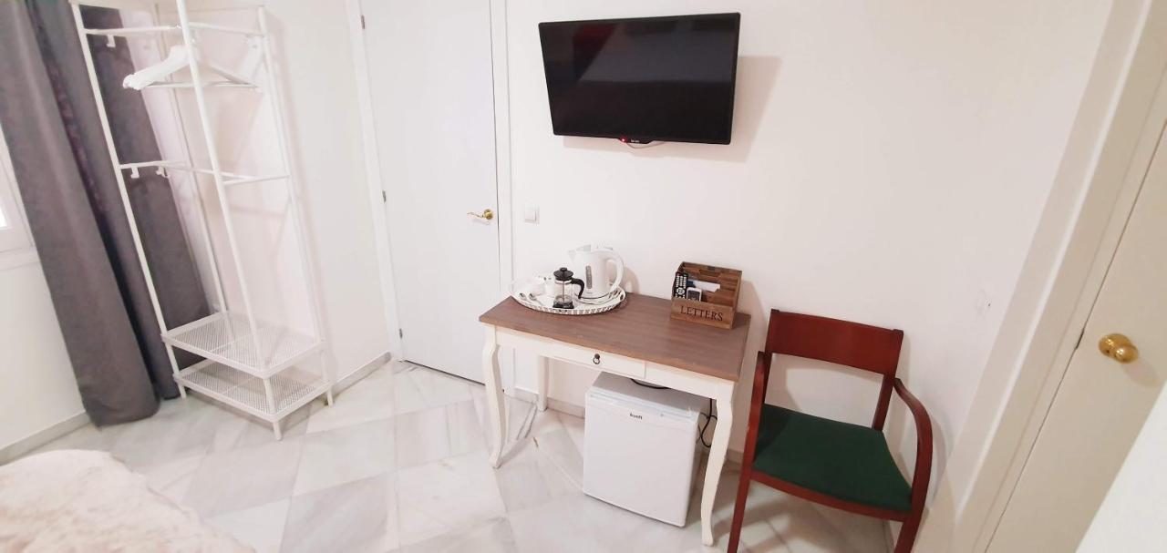 Fan Rooms Duquesa Малага Экстерьер фото